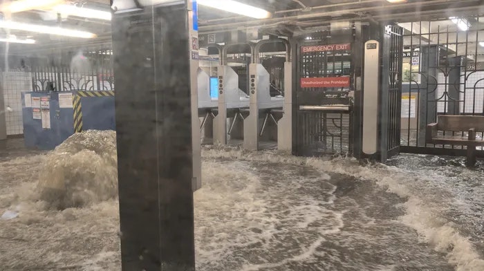 NY subway flooding